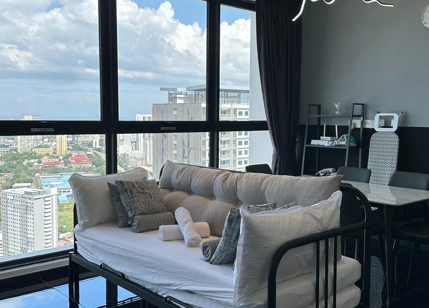Urban Suites Georgetown By Bnb4U Jelutong